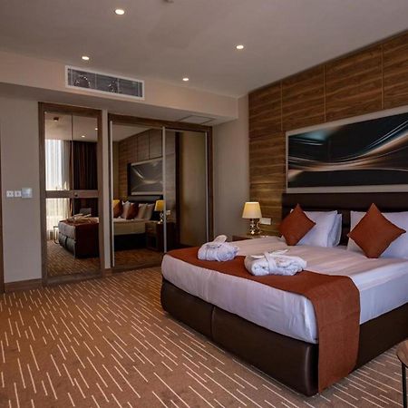 Ekor Elegance Hotel Famaguszta Kültér fotó
