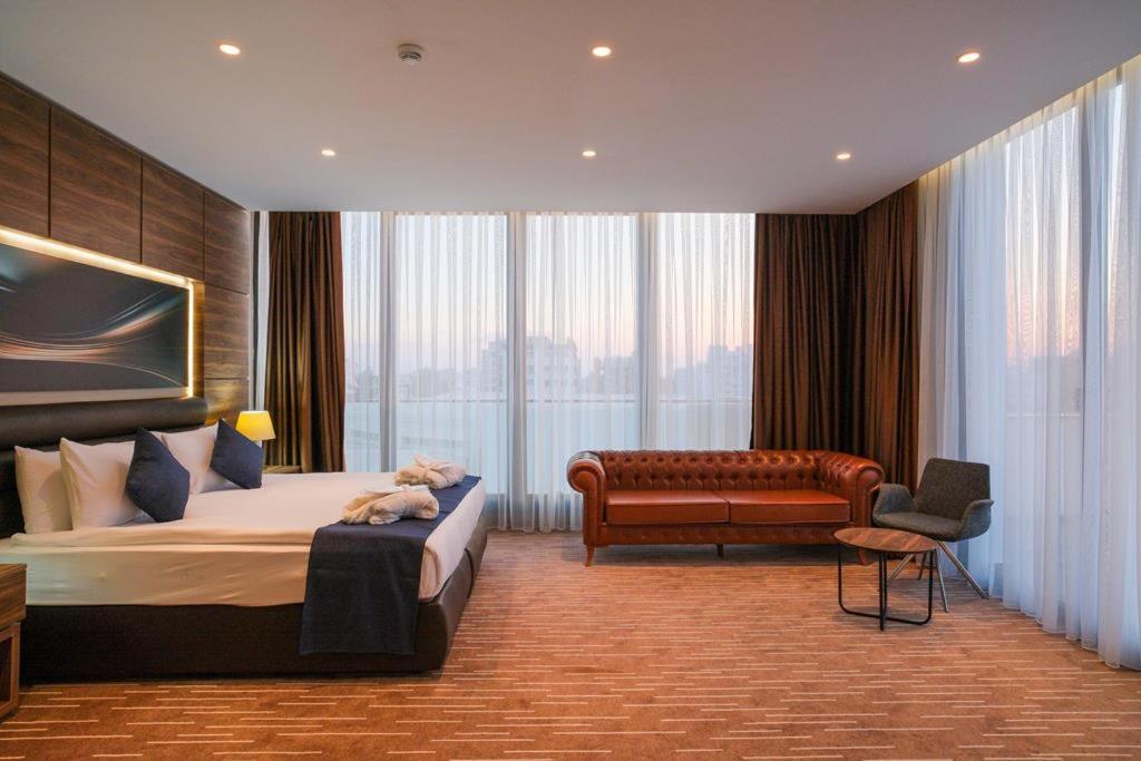Ekor Elegance Hotel Famaguszta Kültér fotó